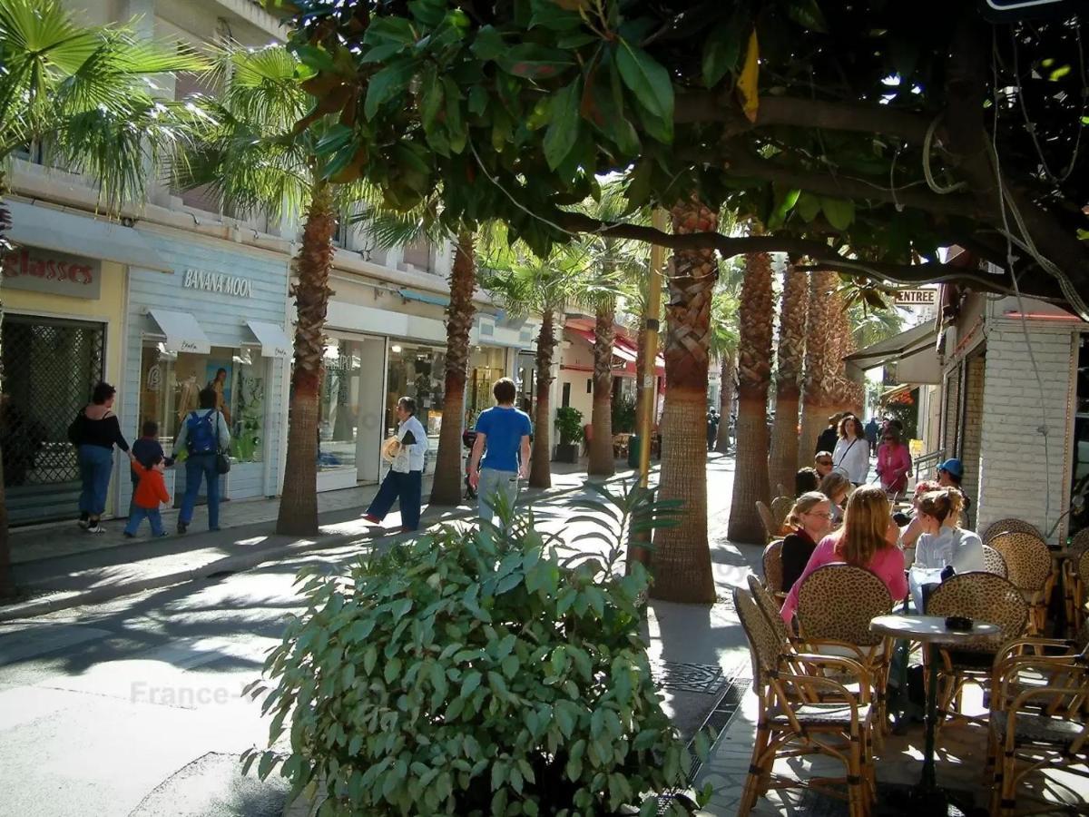 Centre De Juan Les Pins 100M Plages Easy Check-In Экстерьер фото